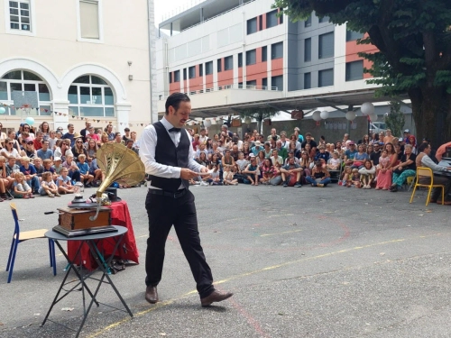 Plus de 350 personnes ont assisté à chaque spectacle du festival En Cour(s)