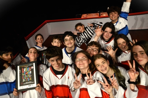 Actu locale | Grand Chambéry/ CHAMBÉRY Six collégiens montent en finale régionale de théâtre d’improvisation